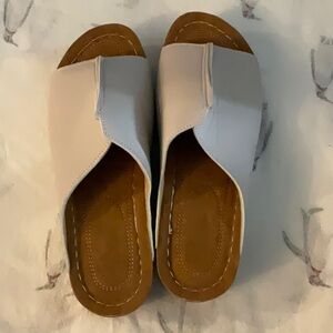 Women's Grayish Beige Slide Sandals